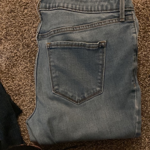Old Navy Pop Icon skinny 10R - Picture 2 of 5